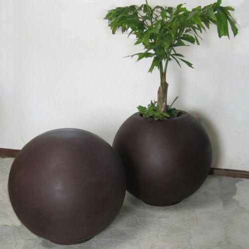 Comparación de esfera maceta y esfera completa